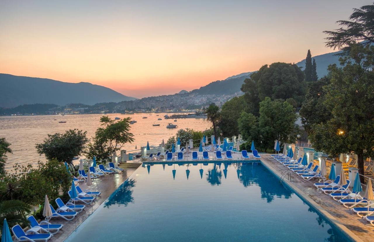 Hunguest Hotel Sun Resort Χέρτσεγκ Νόβι Εξωτερικό φωτογραφία