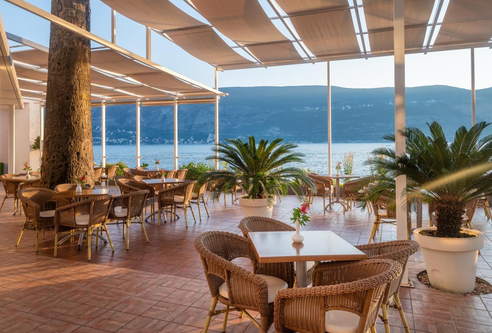 Hunguest Hotel Sun Resort Χέρτσεγκ Νόβι Εξωτερικό φωτογραφία
