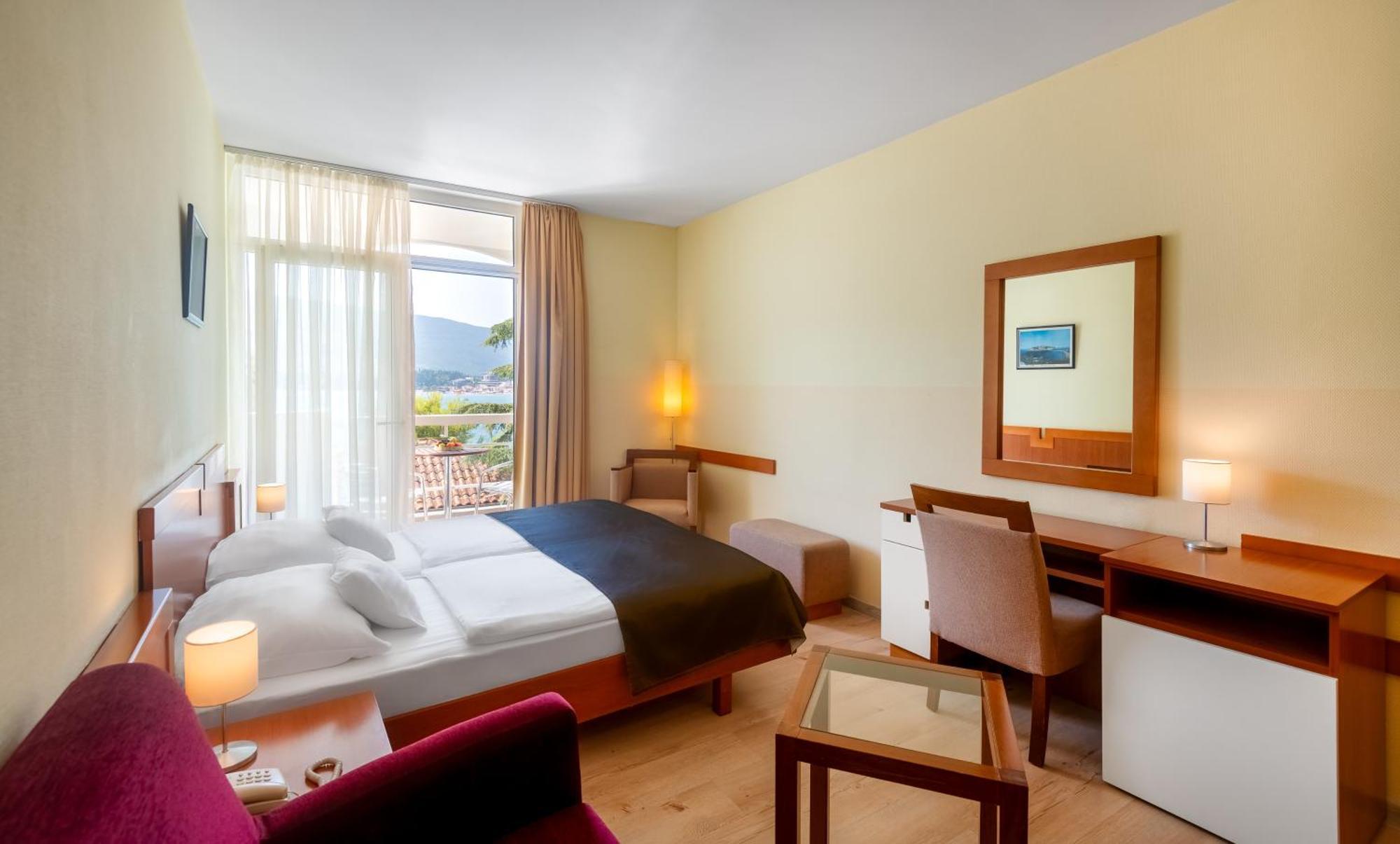 Hunguest Hotel Sun Resort Χέρτσεγκ Νόβι Εξωτερικό φωτογραφία